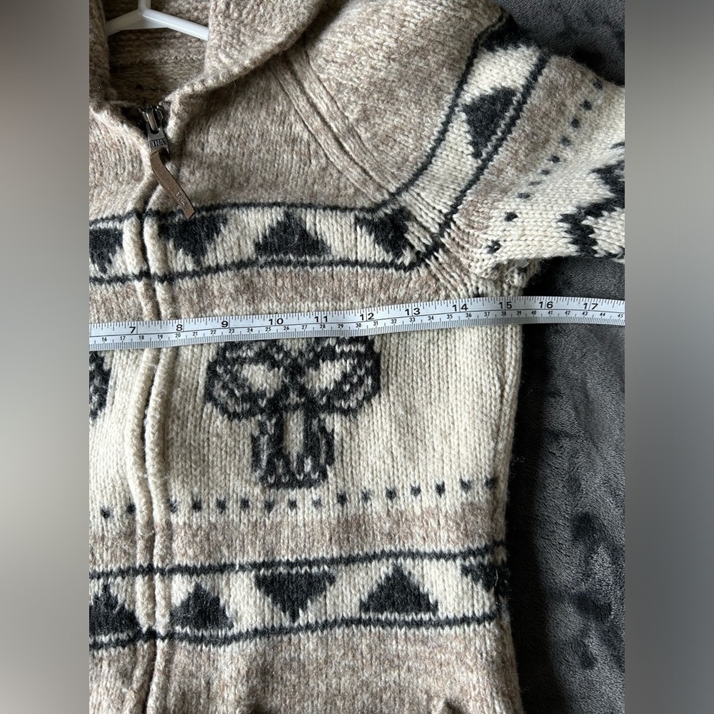 TNA sea to sky sweater size S - Picture 7 of 9